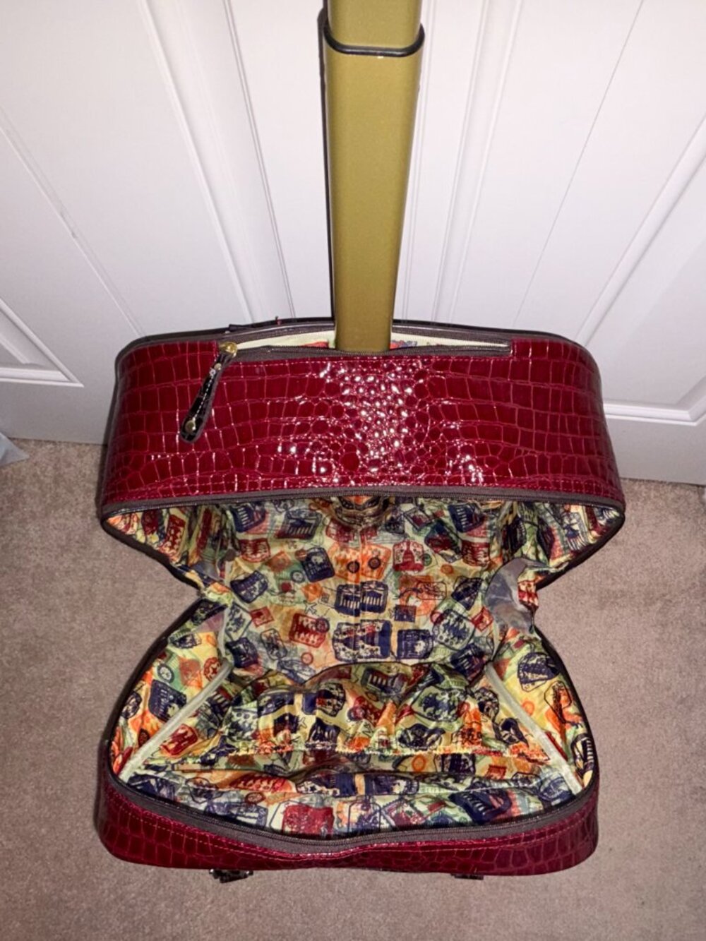 Samantha Brown Bow Rolling Suitcase - Picture 6 of 10